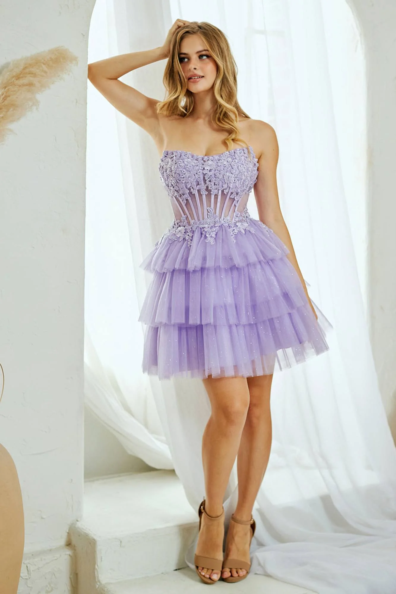 Short A-Line Ruffled Layered Tulle Skirt Strapless Scoop