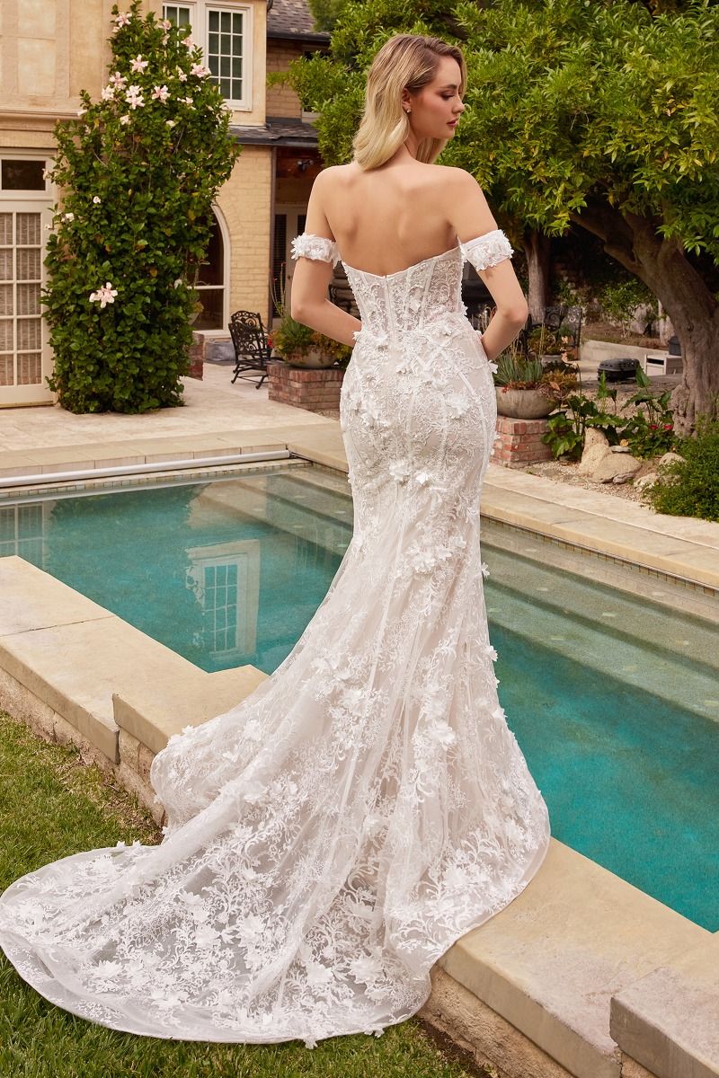 FIT & FLARE BRIDAL GOWN WITH REMOVABLE SKIRT