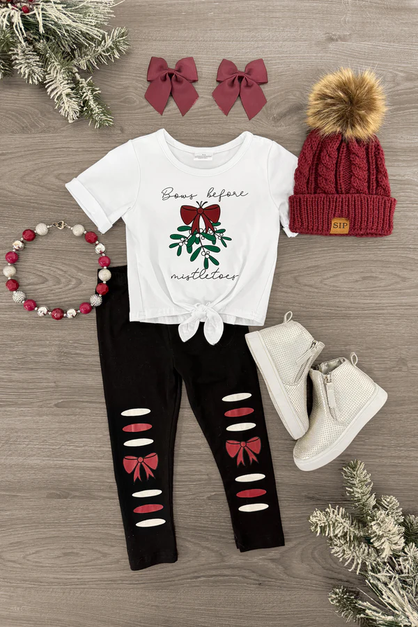 Bows Before Mistletoes" Legging Set