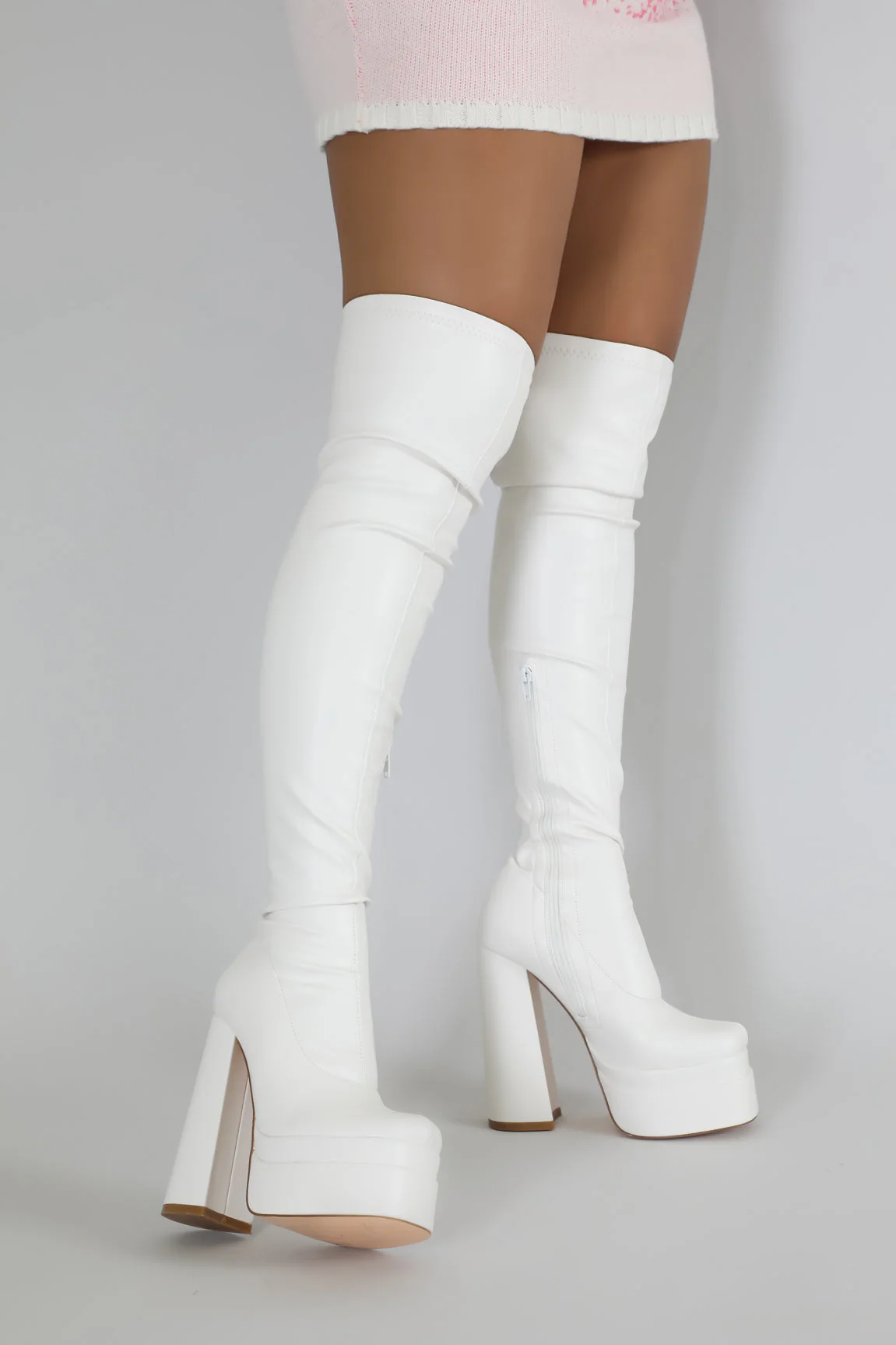 Big Entrance Boots