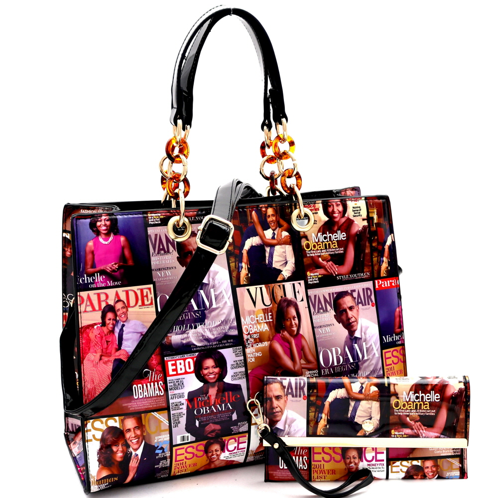 Magazine Print Linked Chain Accent 2 in 1 Tote SET